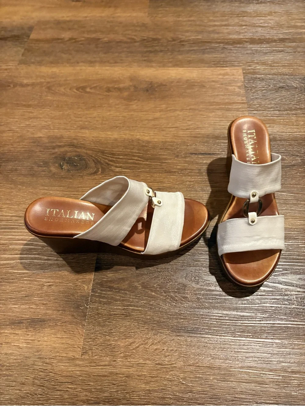 Italian Shoemakers White Double-Band Slide Sandals with Gold Accents